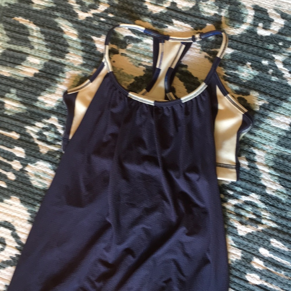 Lululemon Top - Picture 7 of 8